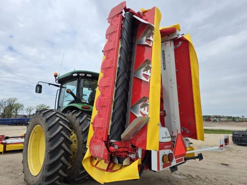 Pottinger Novacat V10000 RC Triple Mower with 351 Alpha Motion Front Mower