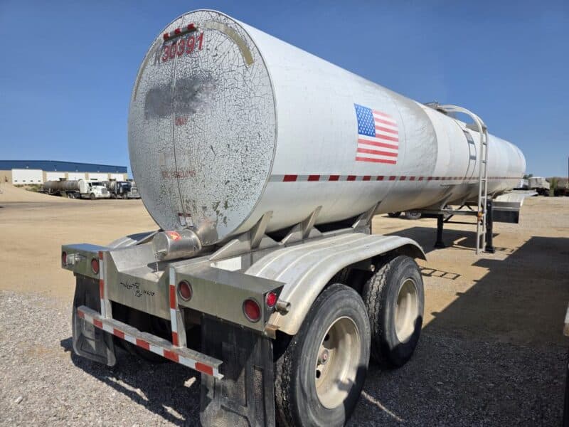 U-4818 2003 West Mark 6700 Gallon Stainless Steel Semi Tanker