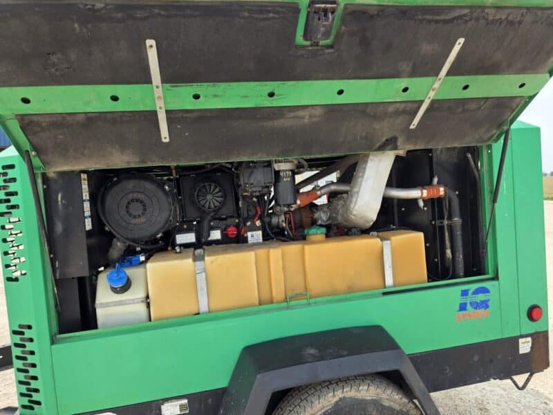 AC-82 425 CFM 2018 Doosan Cummins Engine Air Compressor