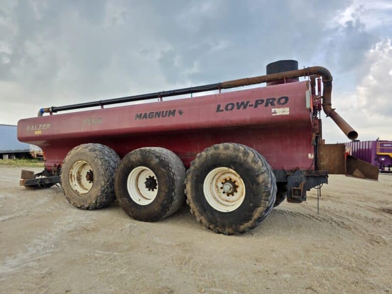 7400 Gallon TriAxle Balzer Tanker