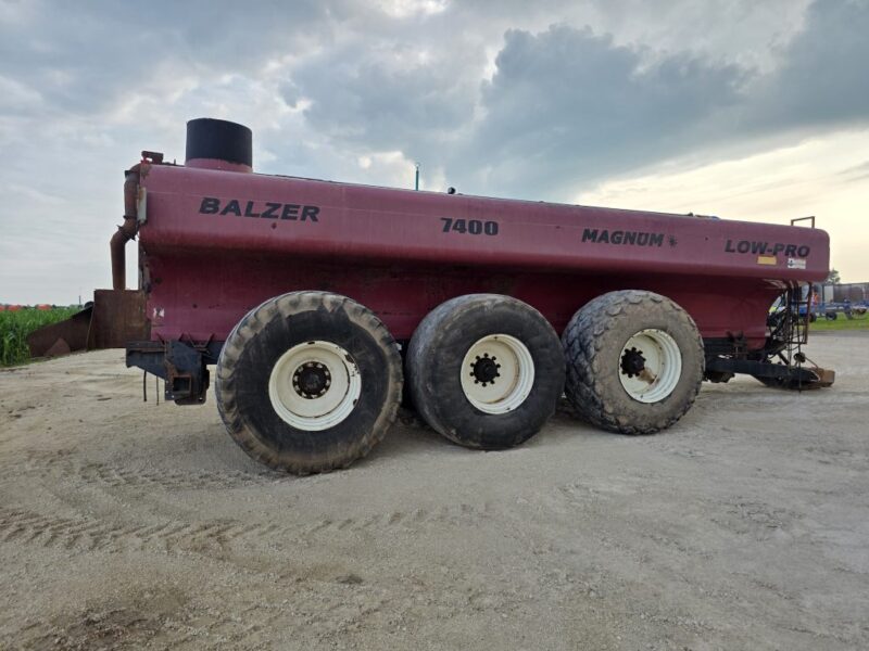 7400 Gallon TriAxle Balzer Tanker