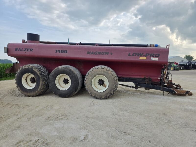 7400 Gallon TriAxle Balzer Tanker