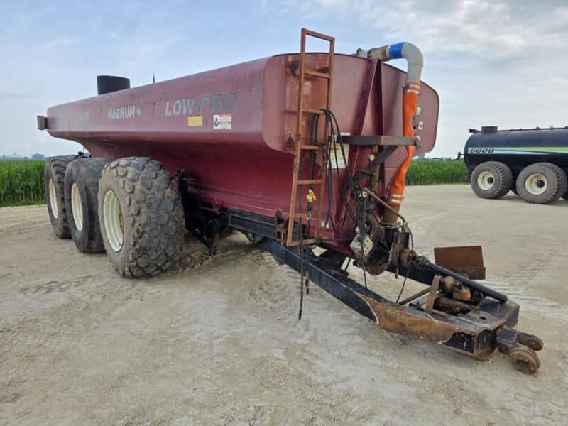 7400 Gallon TriAxle Balzer Tanker