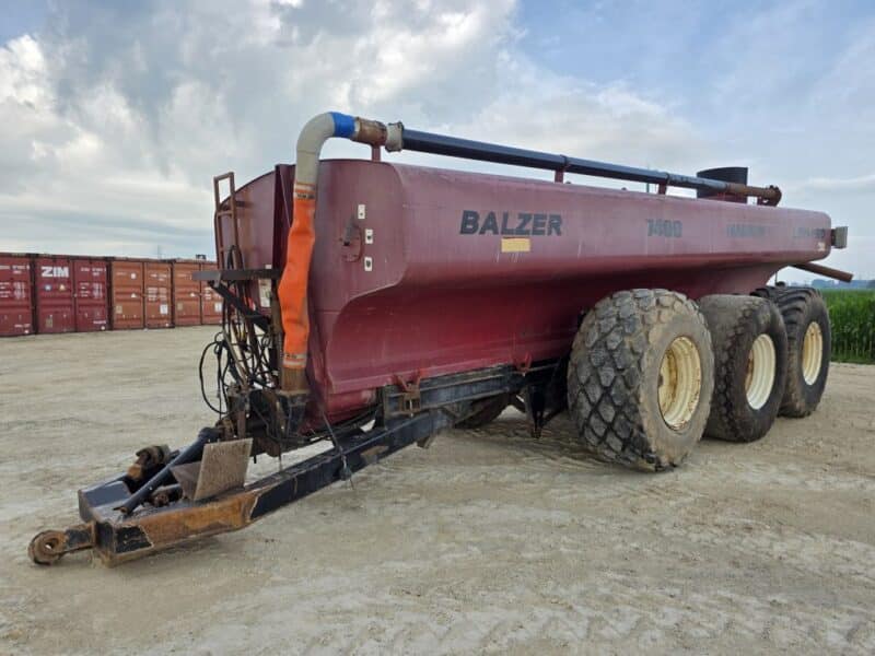 7400 Gallon TriAxle Balzer Tanker