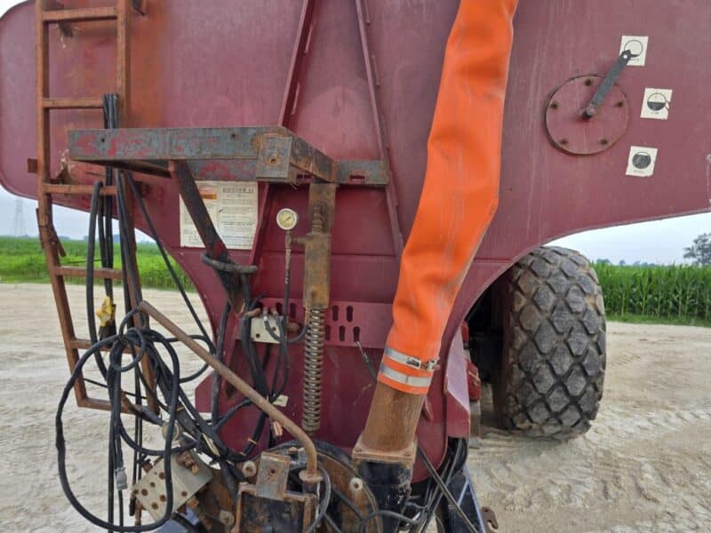7400 Gallon TriAxle Balzer Tanker