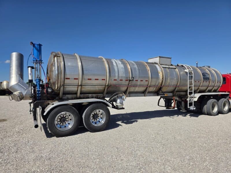 U-4815 1995 Bar-Bel 7000 Gallon Stainless Steel Semi Tanker