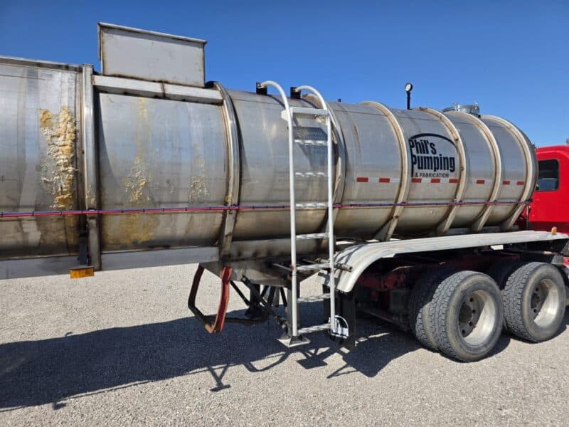 U-4815 1995 Bar-Bel 7000 Gallon Stainless Steel Semi Tanker