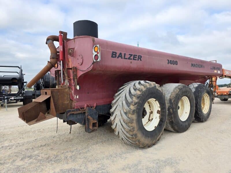 7400 Gallon TriAxle Balzer Tanker