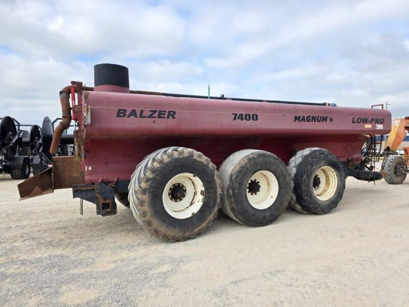 7400 Gallon TriAxle Balzer Tanker