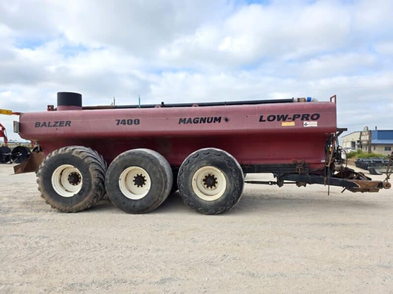 7400 Gallon TriAxle Balzer Tanker