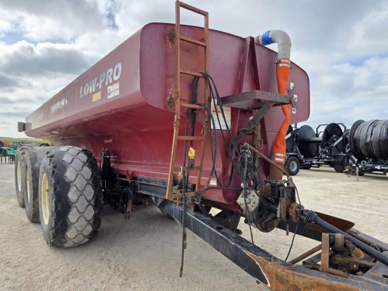 7400 Gallon TriAxle Balzer Tanker