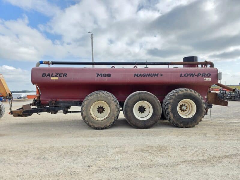 7400 Gallon TriAxle Balzer Tanker