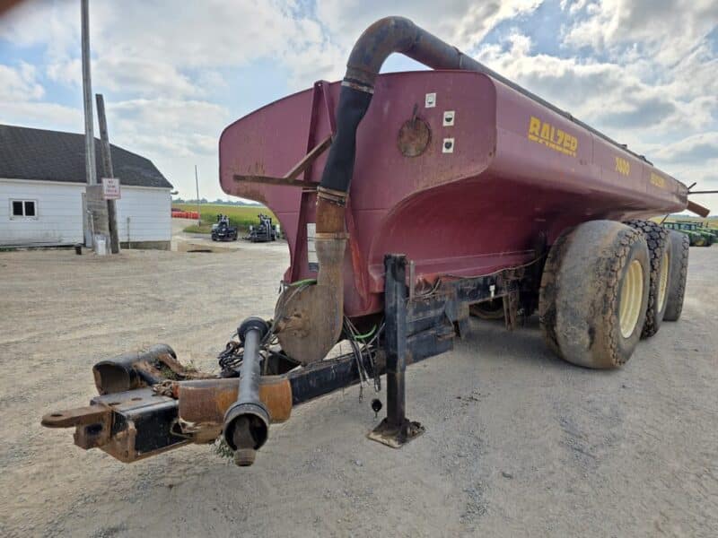 7400 Gallon TriAxle Balzer Tanker