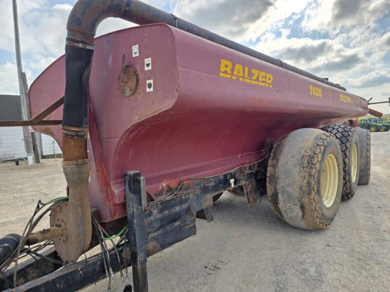 7400 Gallon TriAxle Balzer Tanker