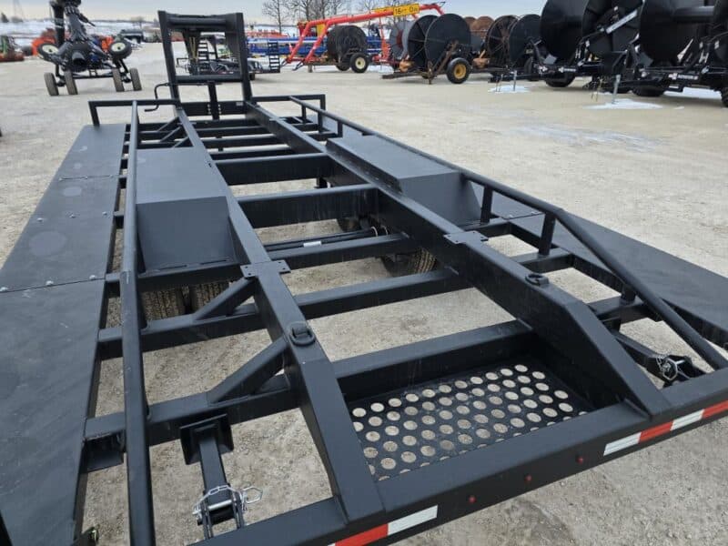 SS EXPRESS Gooseneck Manure Boat Trailer For Wolverine and Crawler Agitation Boats