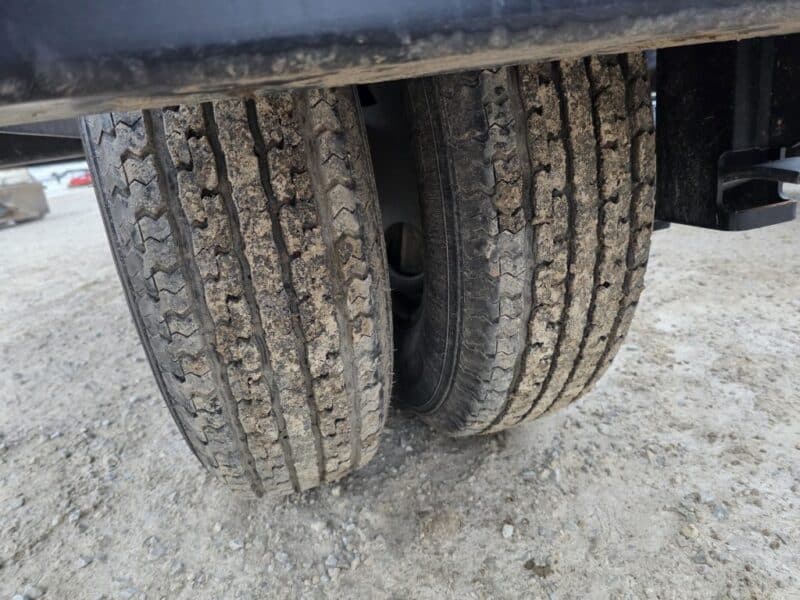 SS EXPRESS Gooseneck Manure Boat Trailer For Wolverine and Crawler Agitation Boats