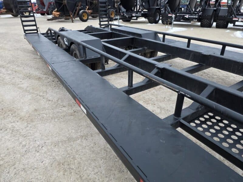 SS EXPRESS Gooseneck Manure Boat Trailer For Wolverine and Crawler Agitation Boats