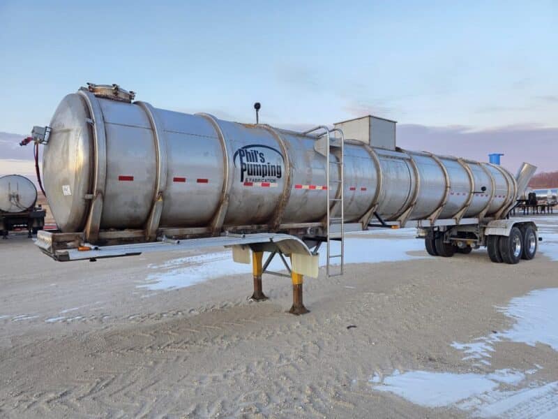 U-4811 1989 Sunshine 7000 Gallon Stainless Steel Semi Tanker