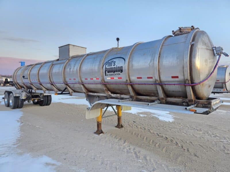 U-4811 1989 Sunshine 7000 Gallon Stainless Steel Semi Tanker