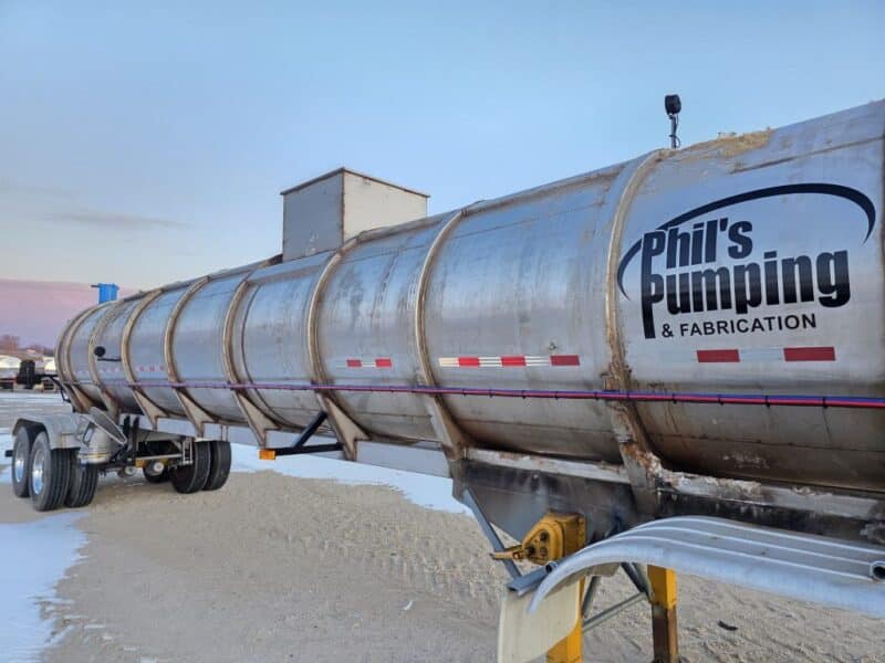 U-4811 1989 Sunshine 7000 Gallon Stainless Steel Semi Tanker