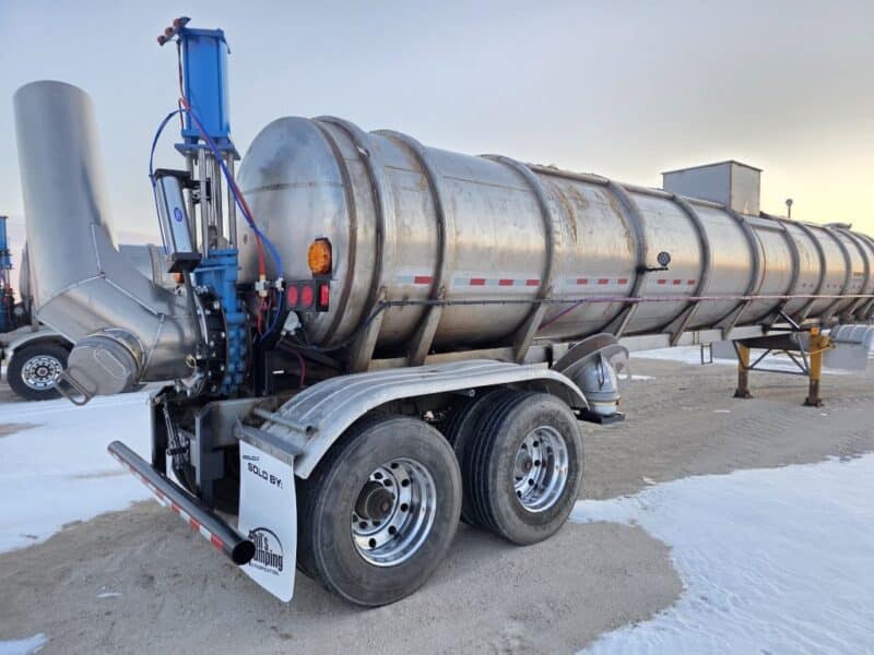 U-4811 1989 Sunshine 7000 Gallon Stainless Steel Semi Tanker