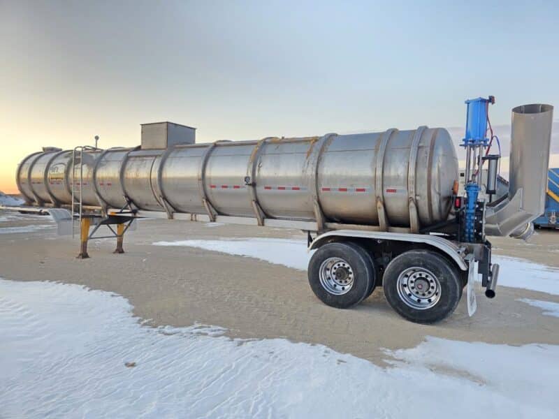 U-4811 1989 Sunshine 7000 Gallon Stainless Steel Semi Tanker
