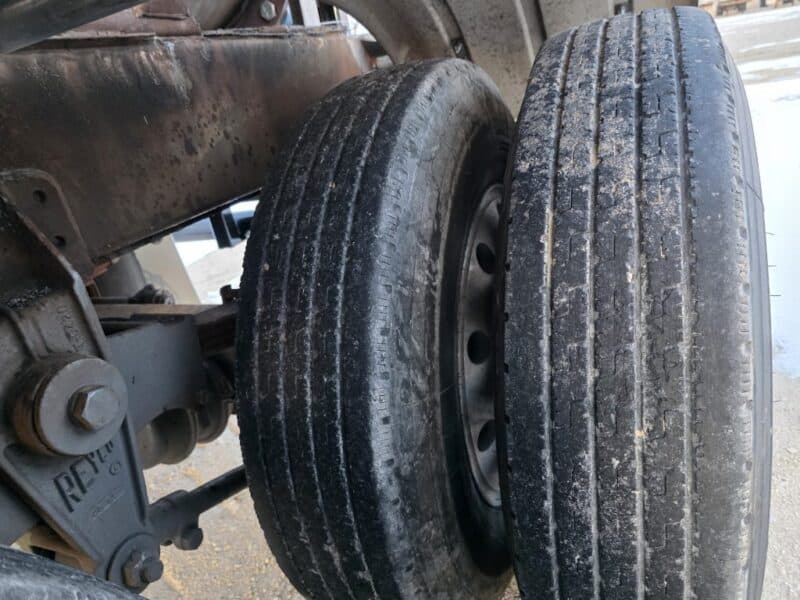 U-4811 1989 Sunshine 7000 Gallon Stainless Steel Semi Tanker