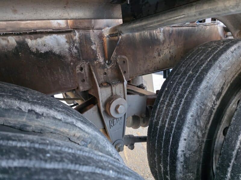 U-4811 1989 Sunshine 7000 Gallon Stainless Steel Semi Tanker