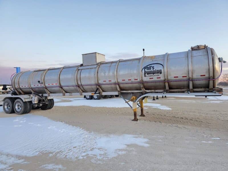 U-4811 1989 Sunshine 7000 Gallon Stainless Steel Semi Tanker