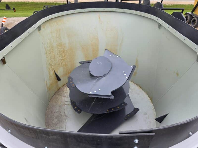 5240 Penta Mixer w. Hurricane Auger