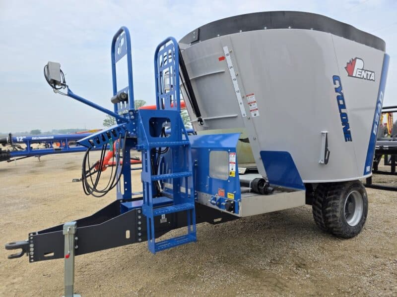 5240 Penta Mixer w. Hurricane Auger