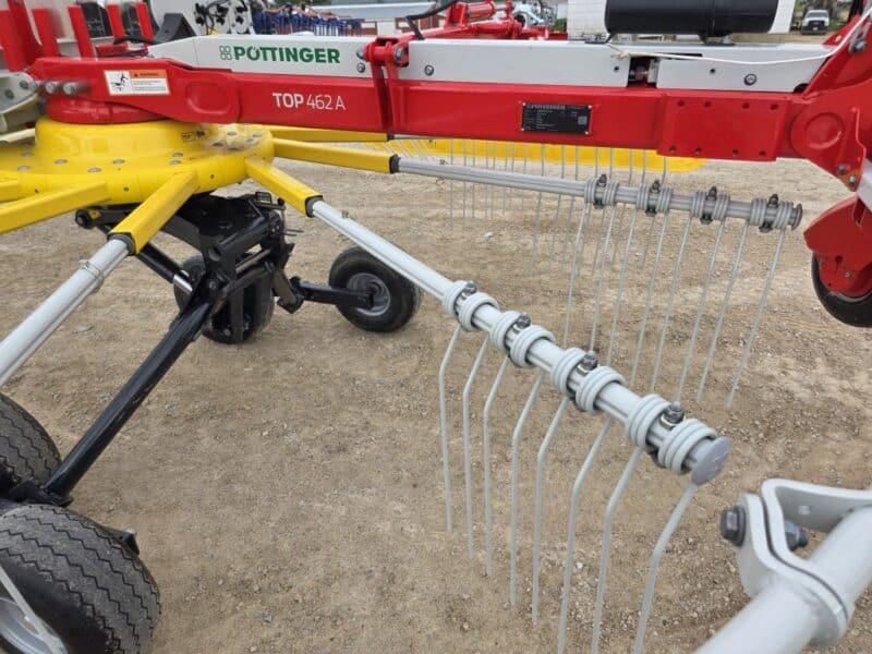 Pottinger Top 462A 15′ Rake