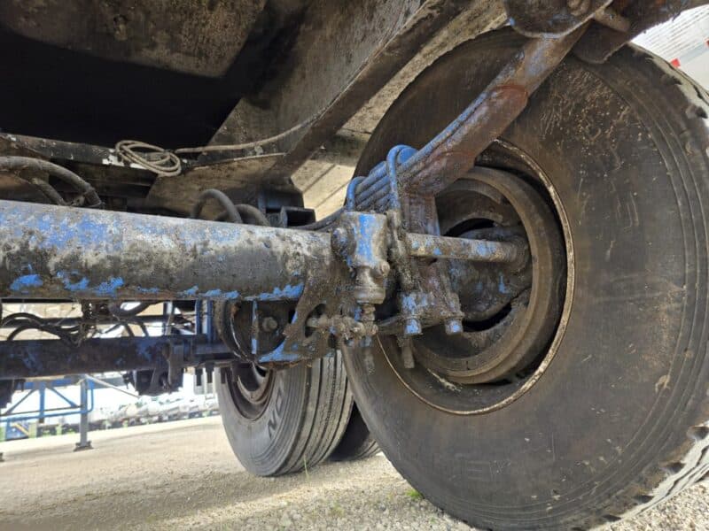 U-4823 1998 Nova 7000 Gallon Stainless Steel Semi Tanker