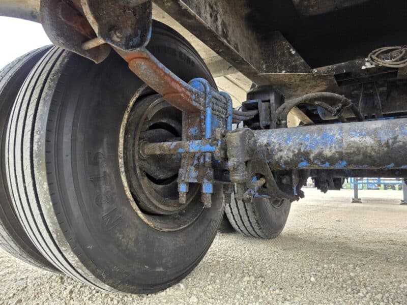 U-4823 1998 Nova 7000 Gallon Stainless Steel Semi Tanker