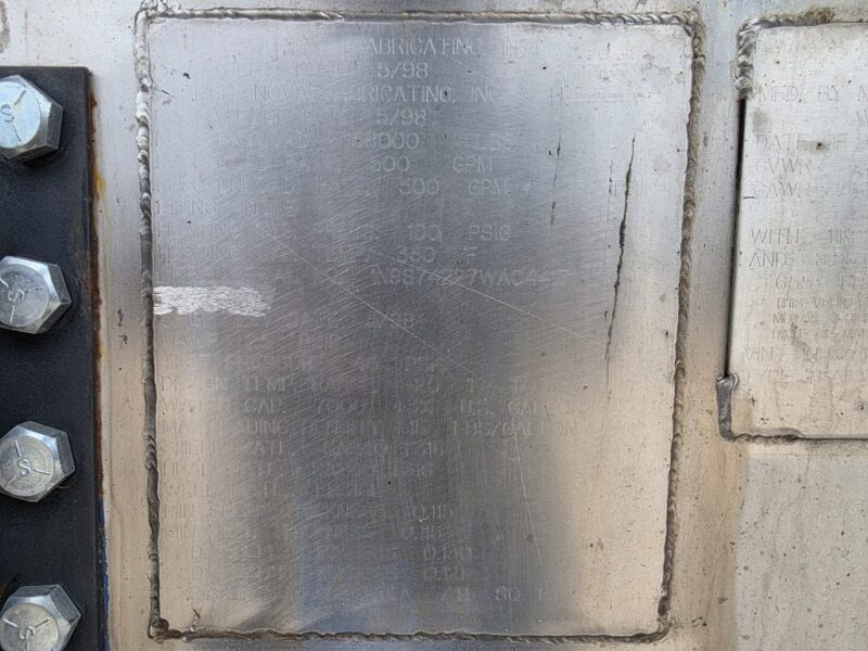 U-4823 1998 Nova 7000 Gallon Stainless Steel Semi Tanker