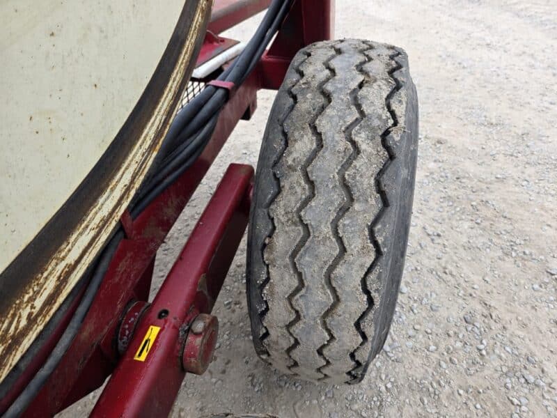 Hydro Tandem Axle Hose Cart. Hydraulic Drive. Holds 1 Mile of 6″