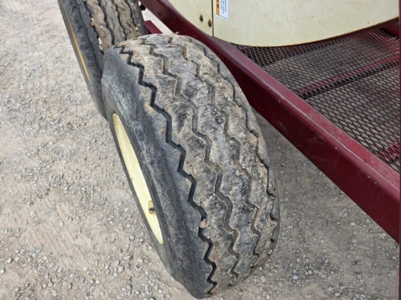 Hydro Tandem Axle Hose Cart. Hydraulic Drive. Holds 1 Mile of 6″