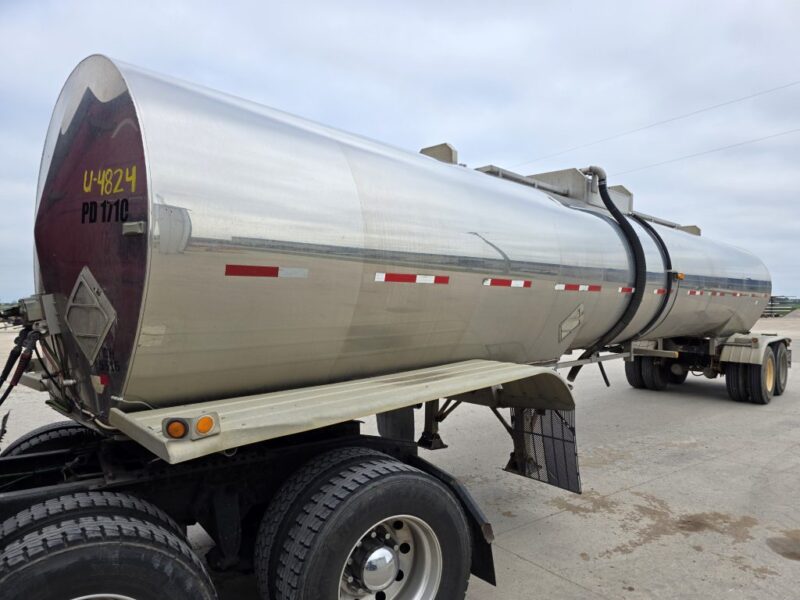 U-4824 1998 Polar 7000 Gallon Stainless Steel Semi Tanker