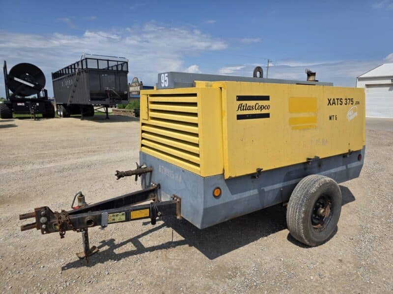 AC-95 375 CFM 2011 Atlas John Deere Engine Air Compressor