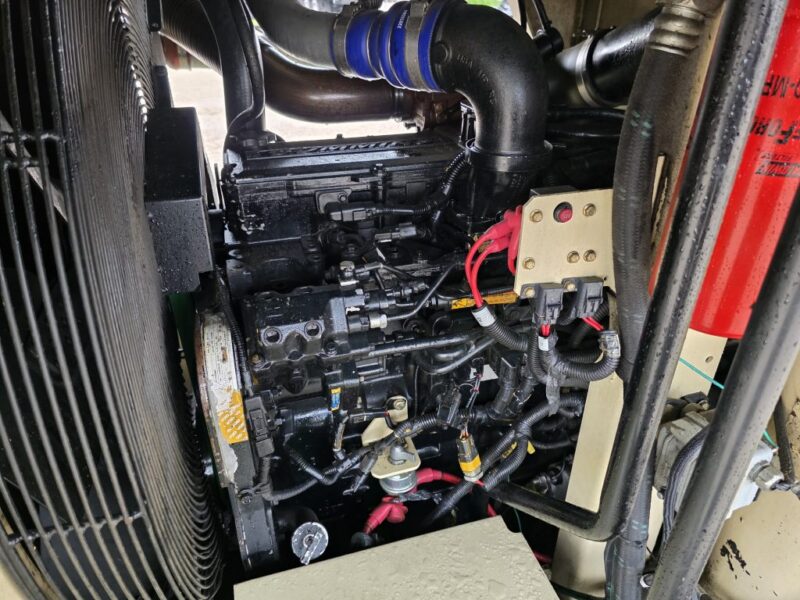 AC-94 750 CFM 2015 Doosan Cummins Engine Air Compressor