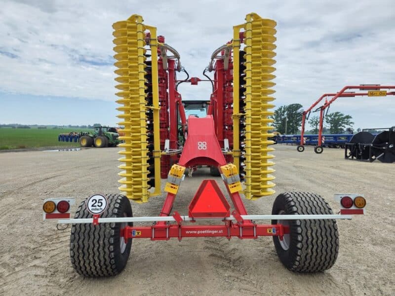 New 6001T 20′ Pull Type Pottinger Terra Disc with Pack Ring roller