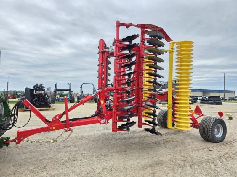 New 6001T 20′ Pull Type Pottinger Terra Disc with Pack Ring roller