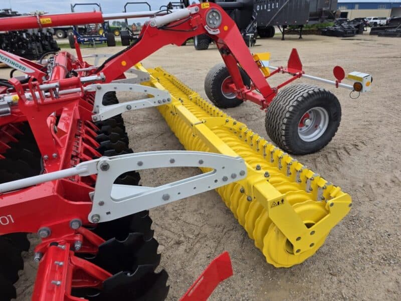 New 6001T 20′ Pull Type Pottinger Terra Disc with Pack Ring roller