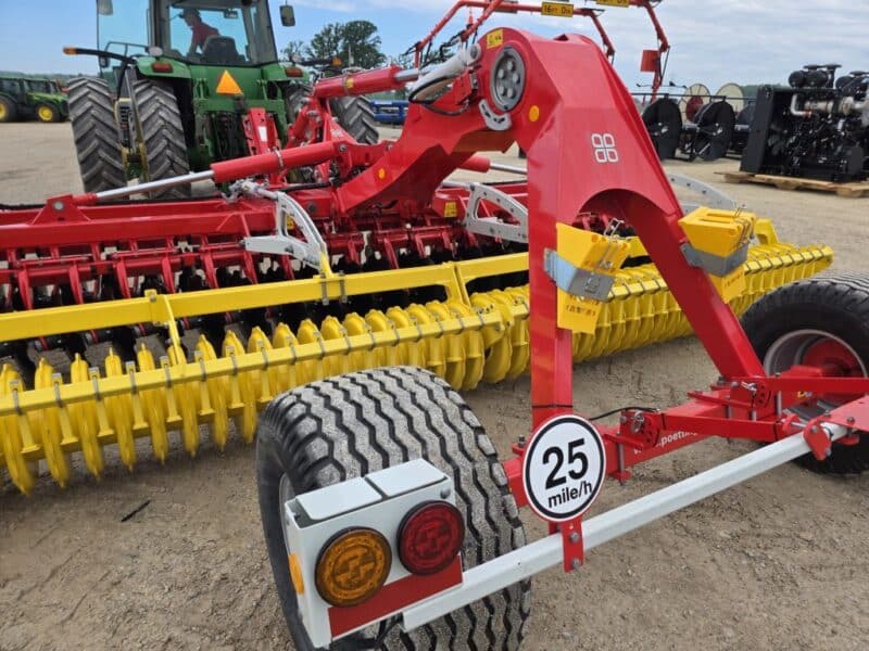 New 6001T 20′ Pull Type Pottinger Terra Disc with Pack Ring roller