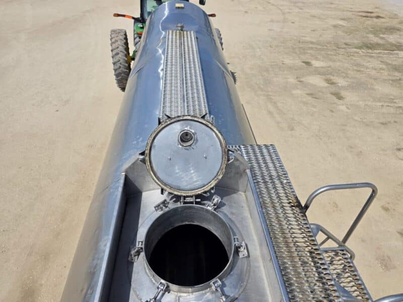 U-4825 1998 Polar 7000 Gallon Stainless Steel Semi Tanker