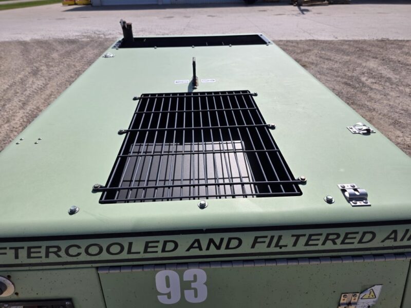 AC-93 375 CFM 2018 Sullair John Deere Engine Air Compressor