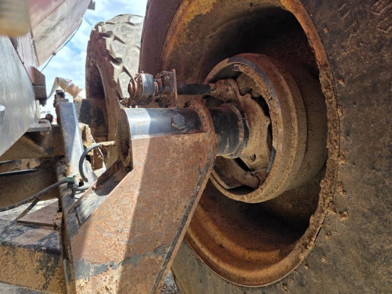 6350 Balzer Low Pro Tanker with Top Spread & Low Spread Option