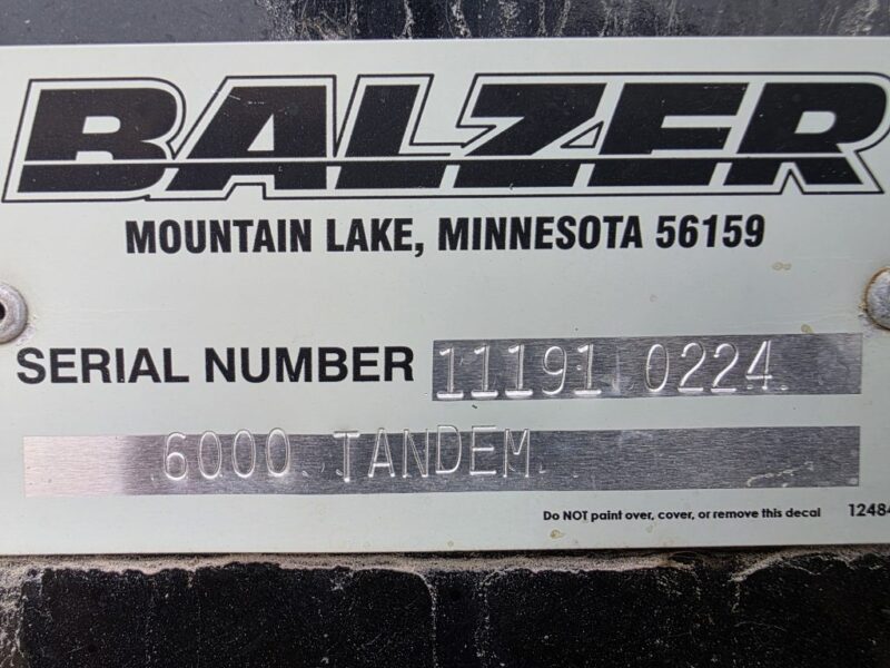 Lightly Used Balzer 6000 Gallon Tandem Round Tanker w. Rear Steerable Axle