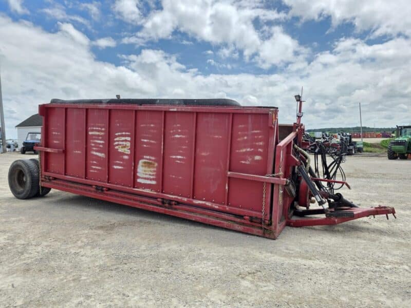 4000 Gallon Phil’s Pumping Manure Transfer Dumpster