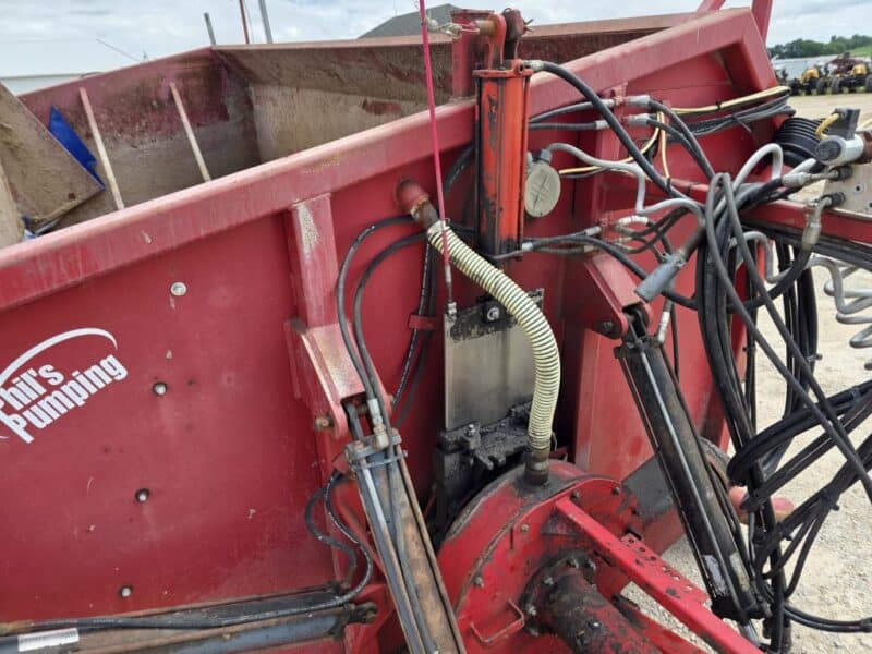 4000 Gallon Phil’s Pumping Manure Transfer Dumpster